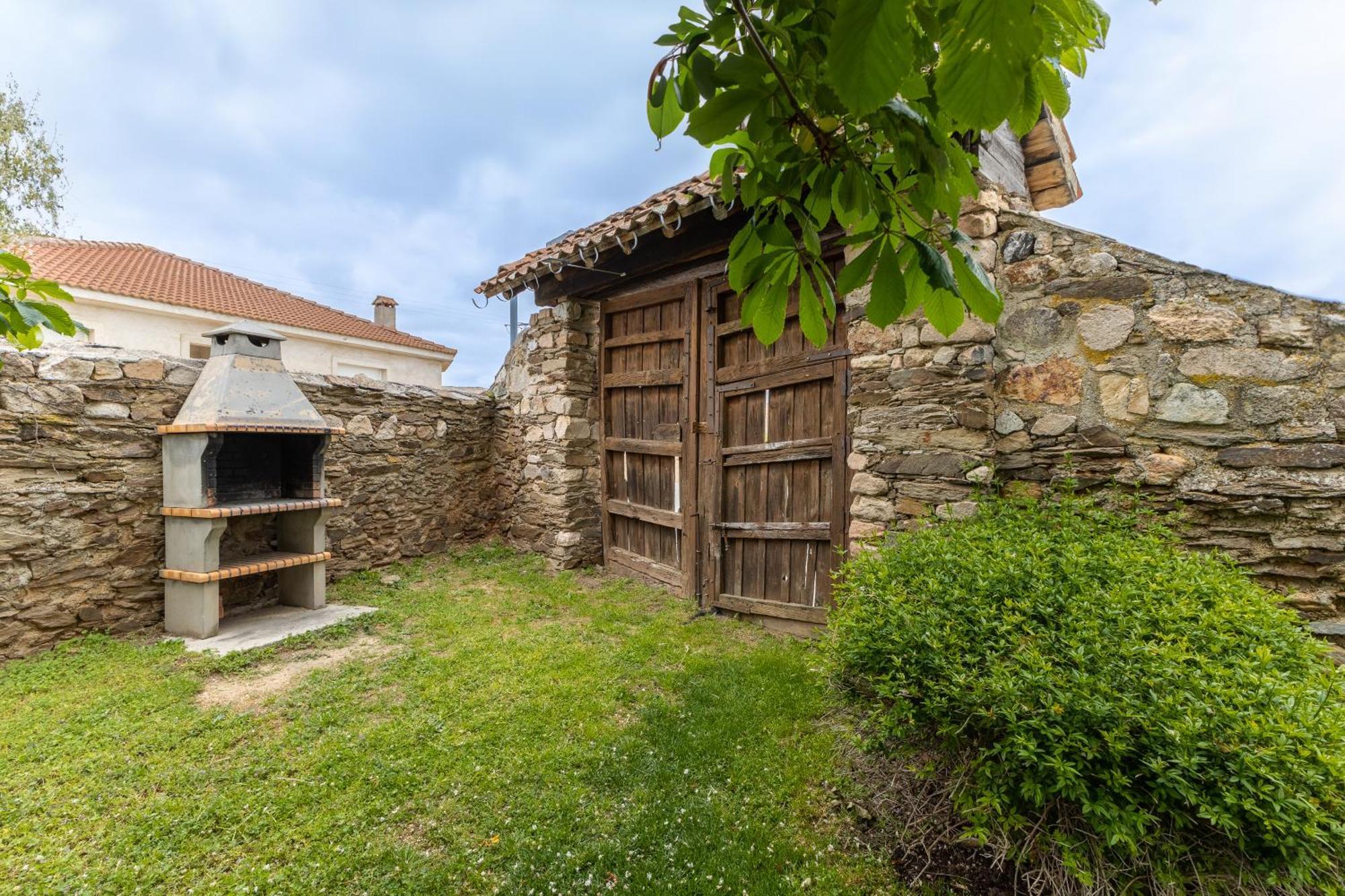 La Casona Y Casitas De Tabladillo Vila Santa Maria la Real de Nieva Exterior foto